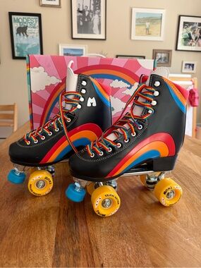 Moxi Rainbow Rider Roller Skates for Women - Size 7 NWT NWB